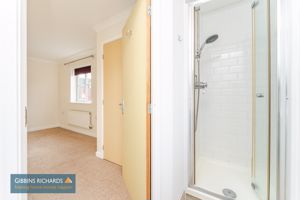 En-Suite- click for photo gallery